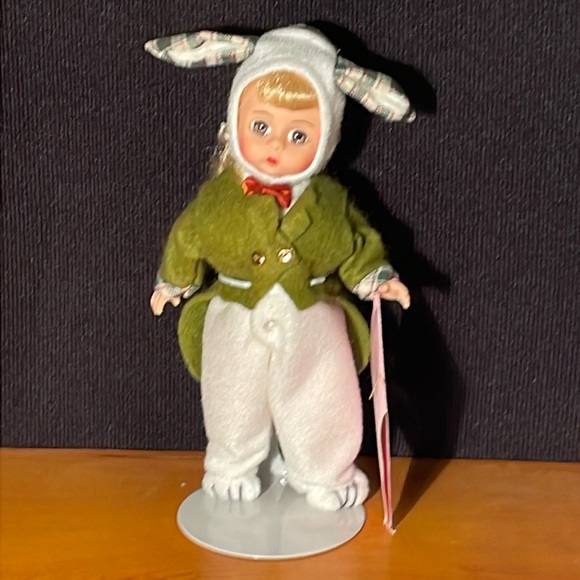 Madame Alexander | Toys | Madame Alexander White Rabbit Alice In ...